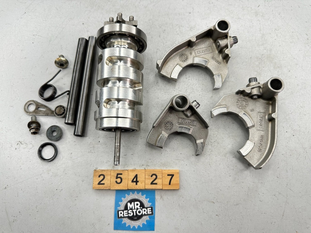 BMW F800S F800ST F800GT F800R Gear Shift Selector Forks / Shafts & Drum
