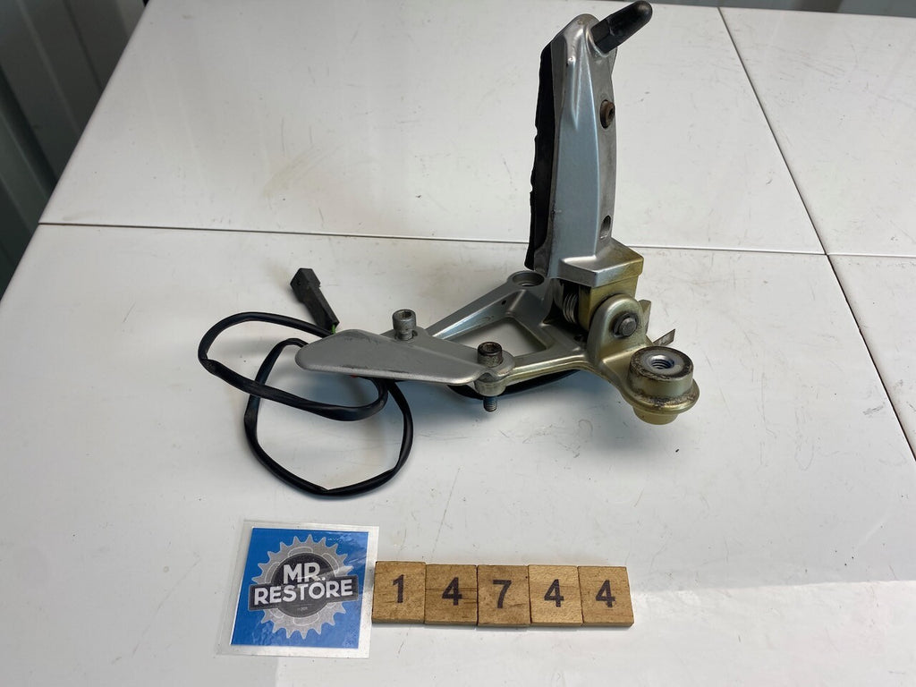BMW R1100S 259S Riders Foot Rest Assembly R/H 1998-2005 - 46712331236