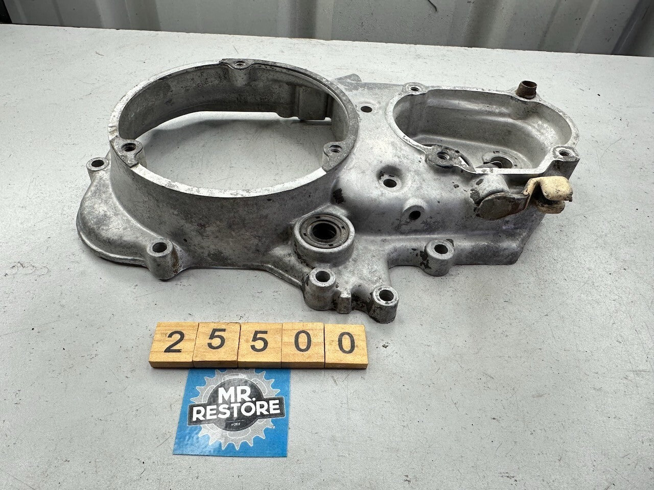 Honda CT90 Crankcase Alternator Generator Stator Cover Hi-Lo