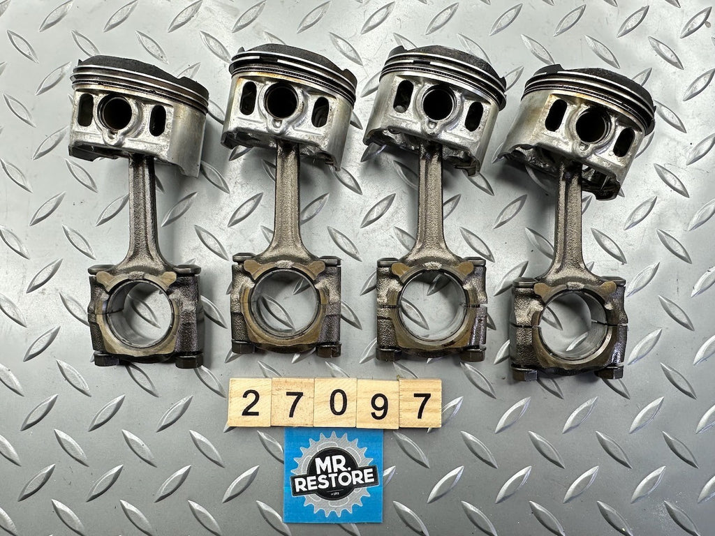 Kawasaki ZX250 ZXR250 '91-95/99' Cylinders / Pistons / Con Rods @ Standard 49mm