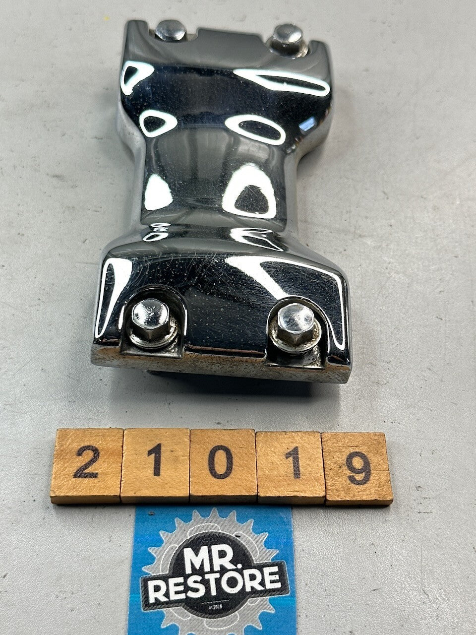 Yamaha XV1100 XV1000 XV750 Virago Chrome Fork Brace & Bolts 42H-2313A-01
