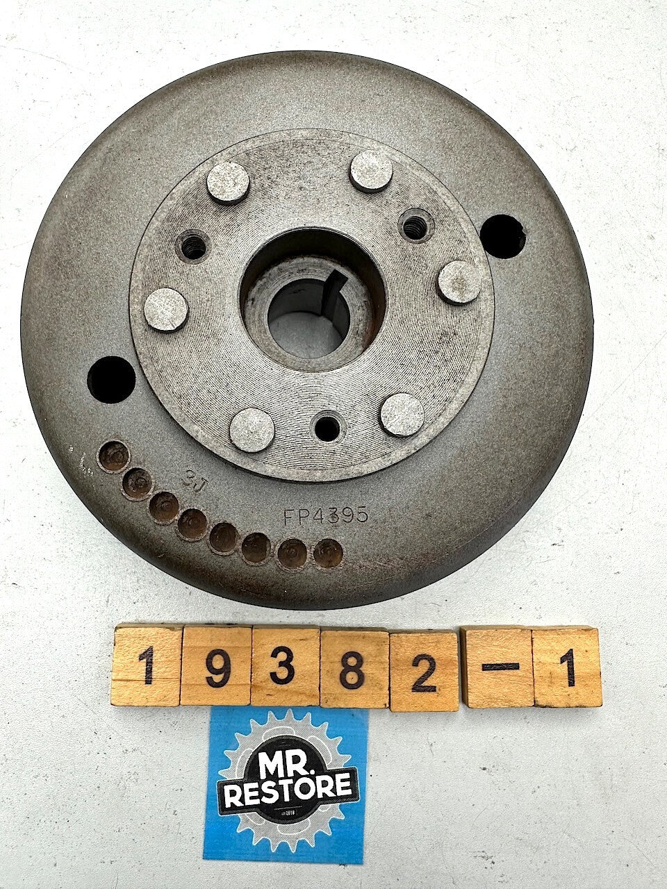 Suzuki TS250 TS185 Flywheel Rotor 32102-29612