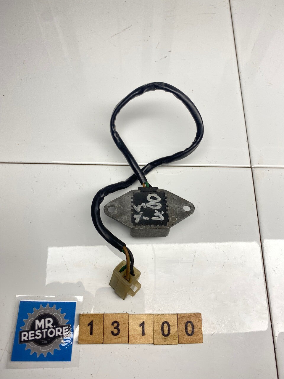 Yamaha XS250 XS400 Voltage Regulator 1979-1982