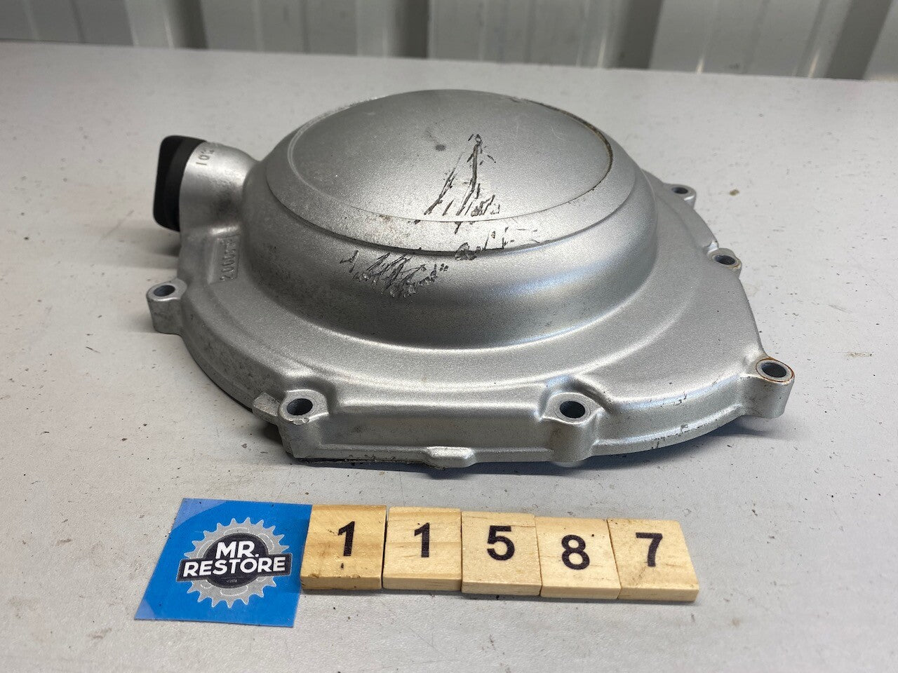 Yamaha FZR250 2KR 3HX1 Crankcase Engine Cover 2KR-15431