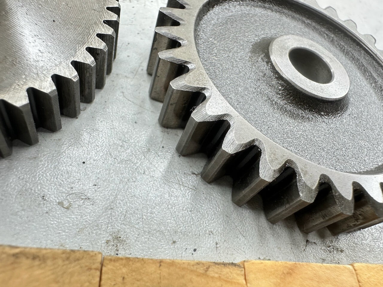 BMW F800S F800ST F800GT F800R F800GS Gear Wheels 11267690437  11267695827