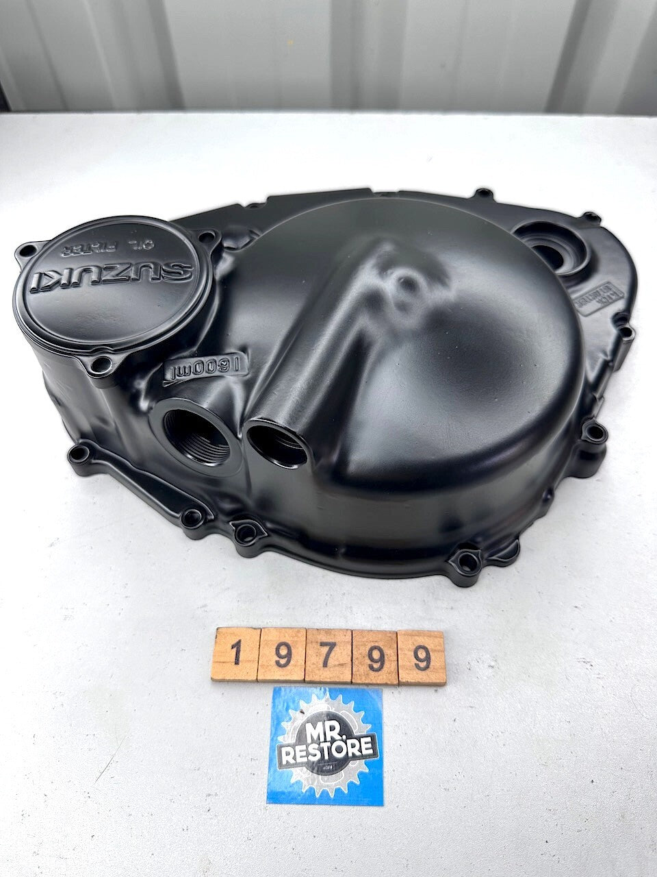 Suzuki DR500 '81-84' SP500 '81-83'- Clutch & Oil Filter Cover - Repainted