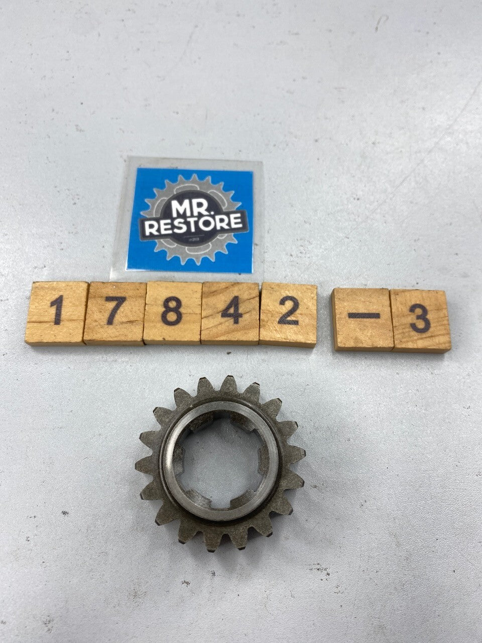 Yamaha SR500 SR400 XT500 TT500 Transmission 2nd Pinion Gear 583-17121