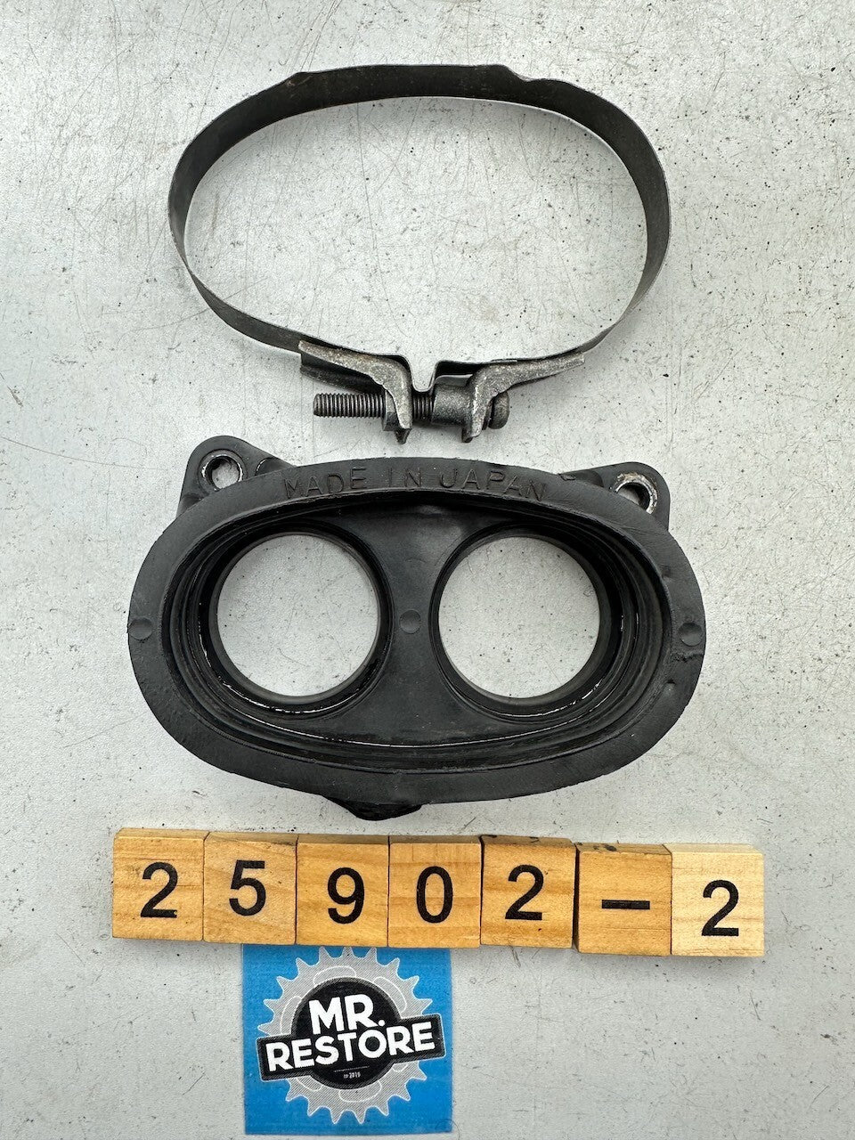 Kawasaki Z1300 KZ1300 '79-82' ZG1300 Carburettor Holder 16065-1016