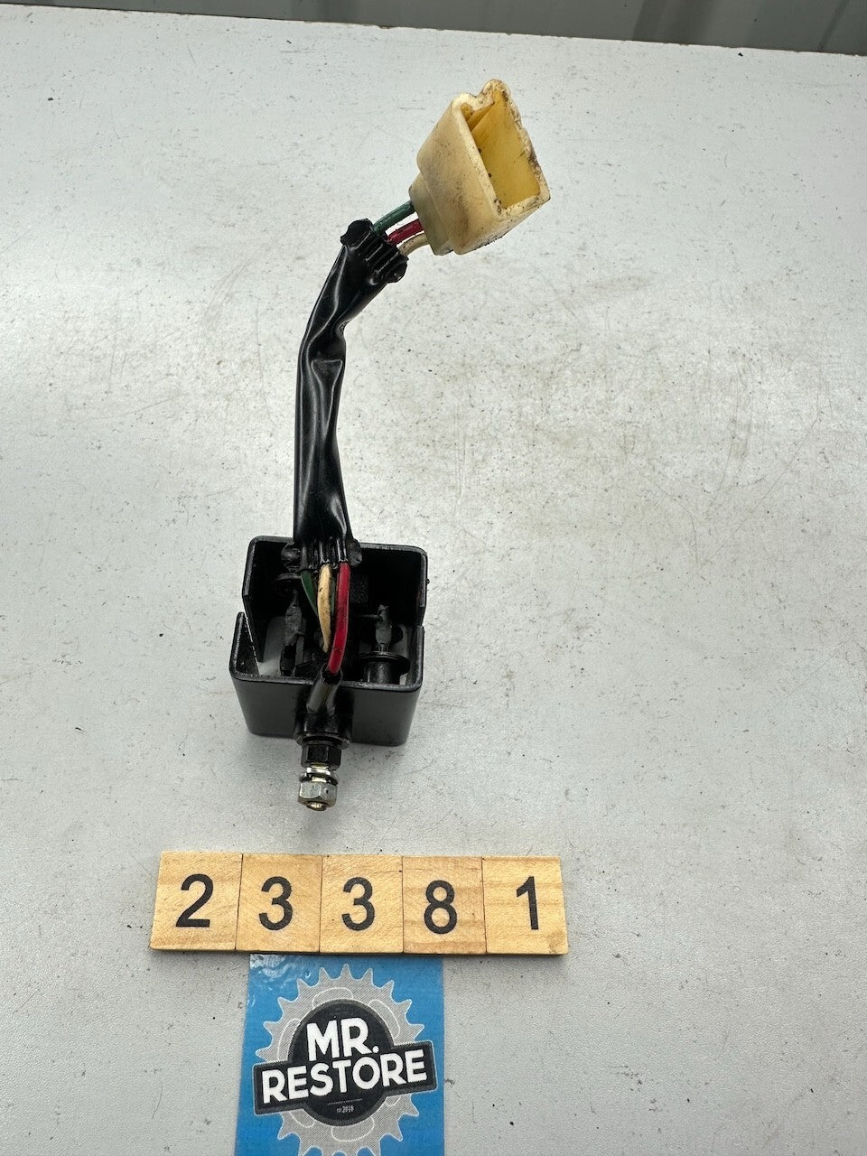 Yamaha V70 V80 V90 OEM Rectifier Regulator