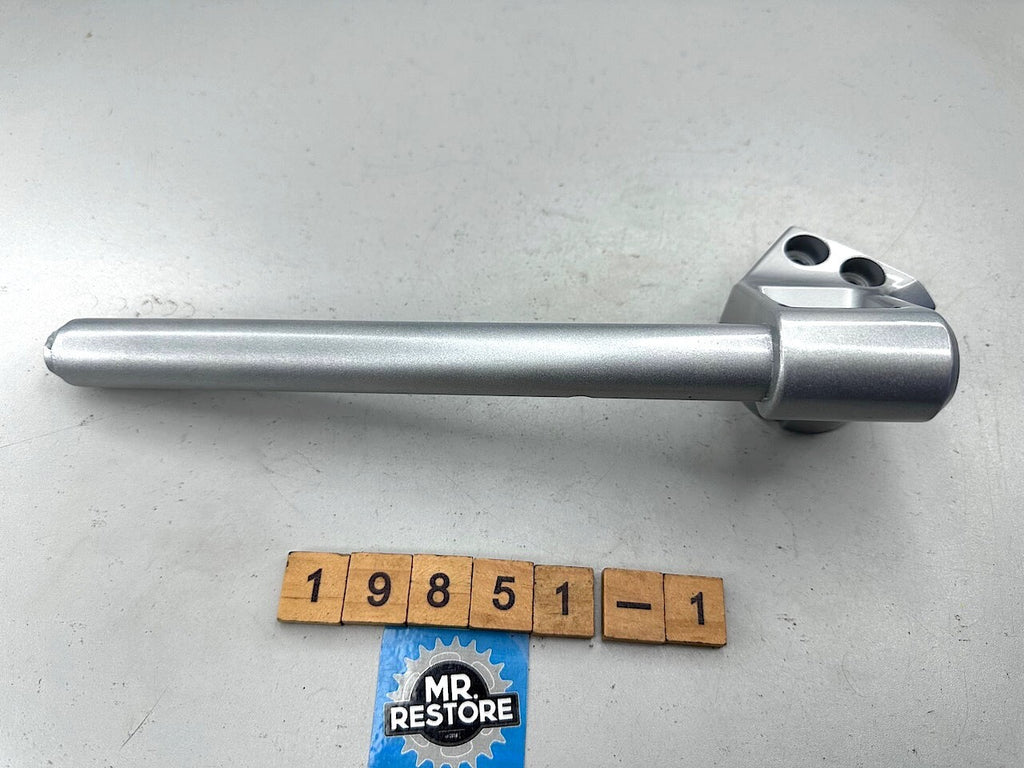 Kawasaki ZX600 ZX500 ZX400 ZZR600 ZZR500 ZZR400 R/H Handlebar Repainted