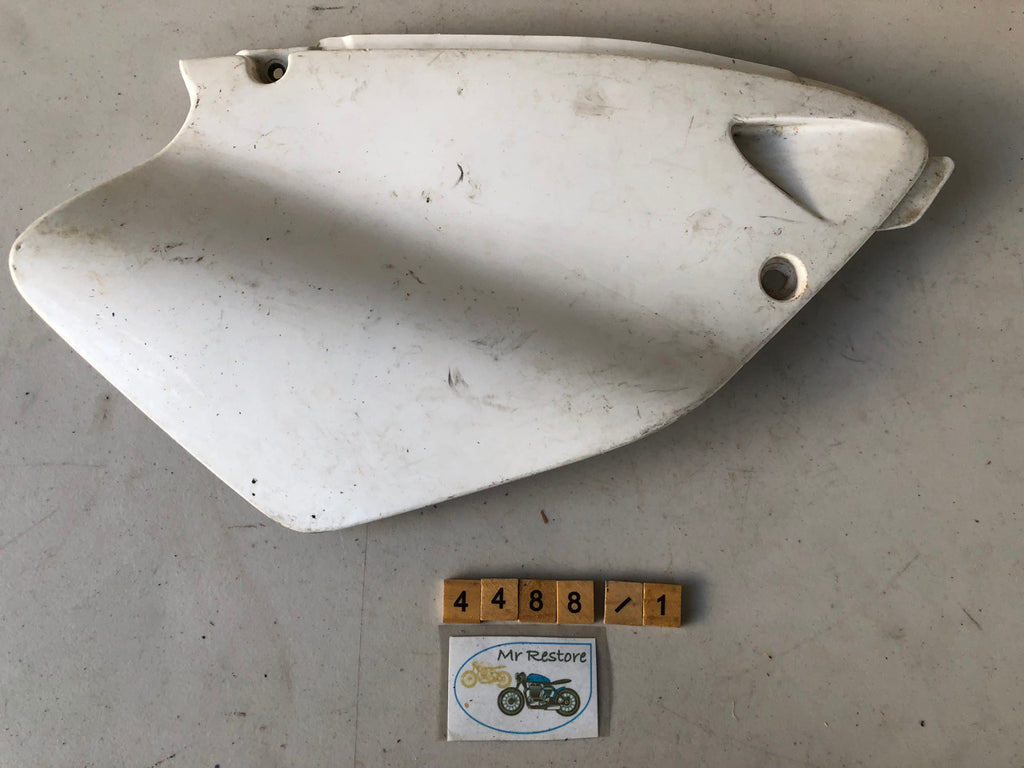 Yamaha 1996-2001 Yamaha YZ125 YZ250 WR250 Side panel (2 available)