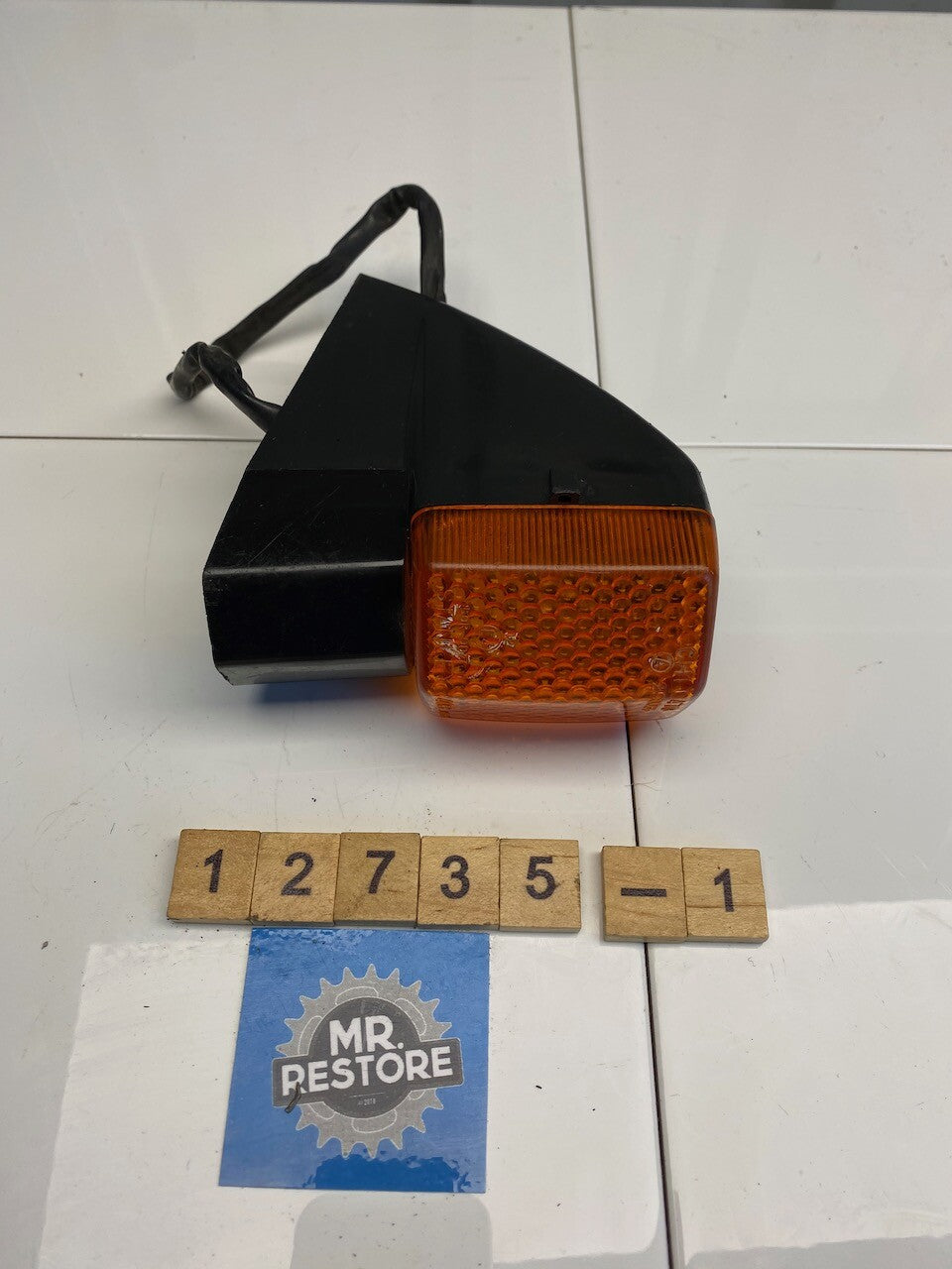 Honda CBR1000 600 VRF750F L/H Rr Indicator OEM 33650-ML7-920 - MV9-600 - MM5-601