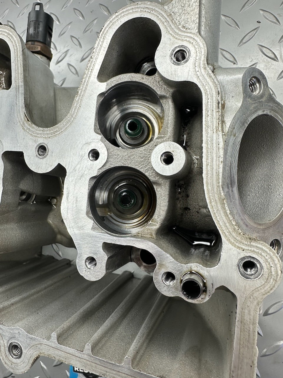 BMW F650GS '99-03' F650CS Cylinder Head 11127652884