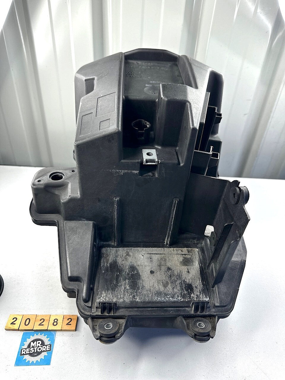 BMW F800S F800ST F800R F800GT Air Box Cleaner 13717678274