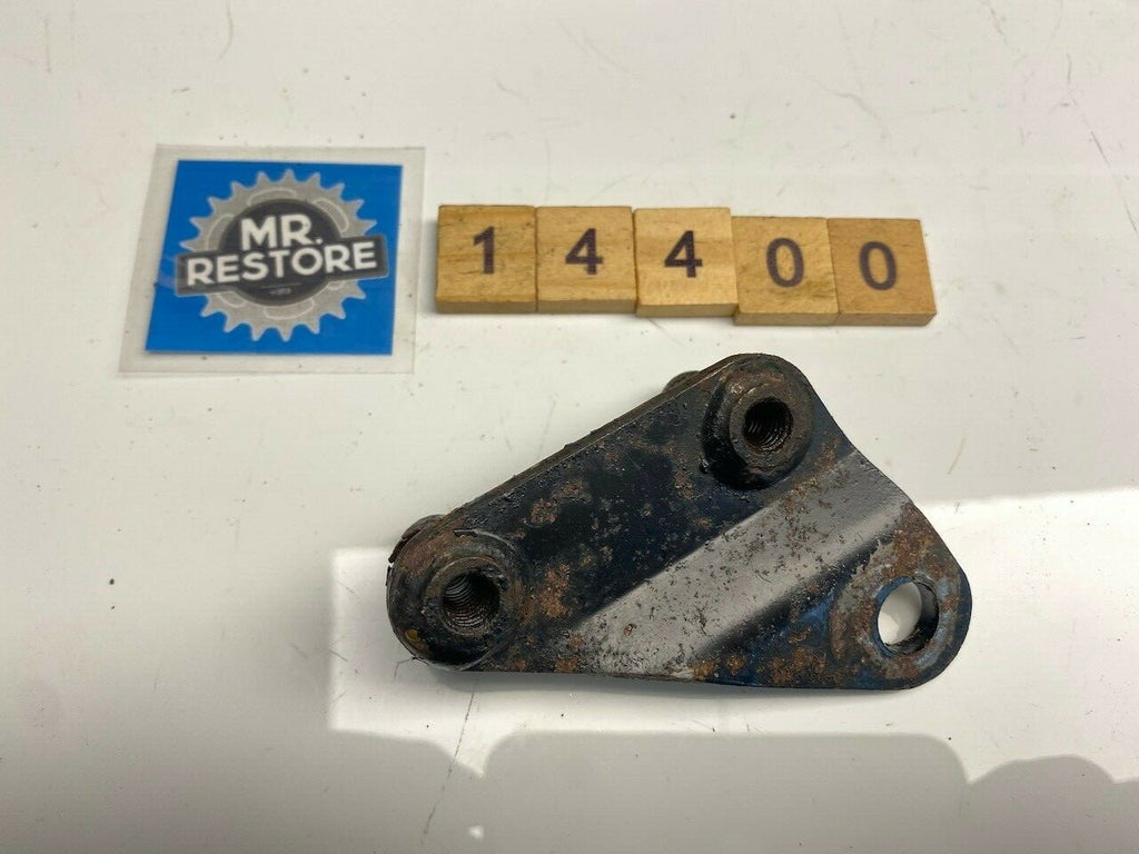 Kawasaki GPZ900R ZX900 Rear Engine Mount Bracket 32029-1322