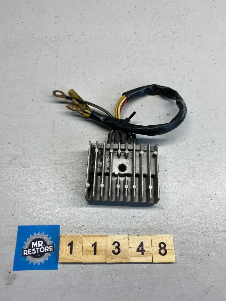 Suzuki GS750 Regulator Rectifier OEM - DS16TES C3726 Mitsubishi Electric