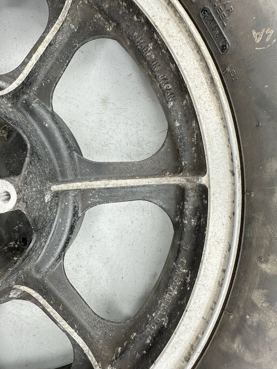 Kawasaki Z1300 KZ1300 '79-82' 17 x 3.00 Rear Wheel 41073-1024