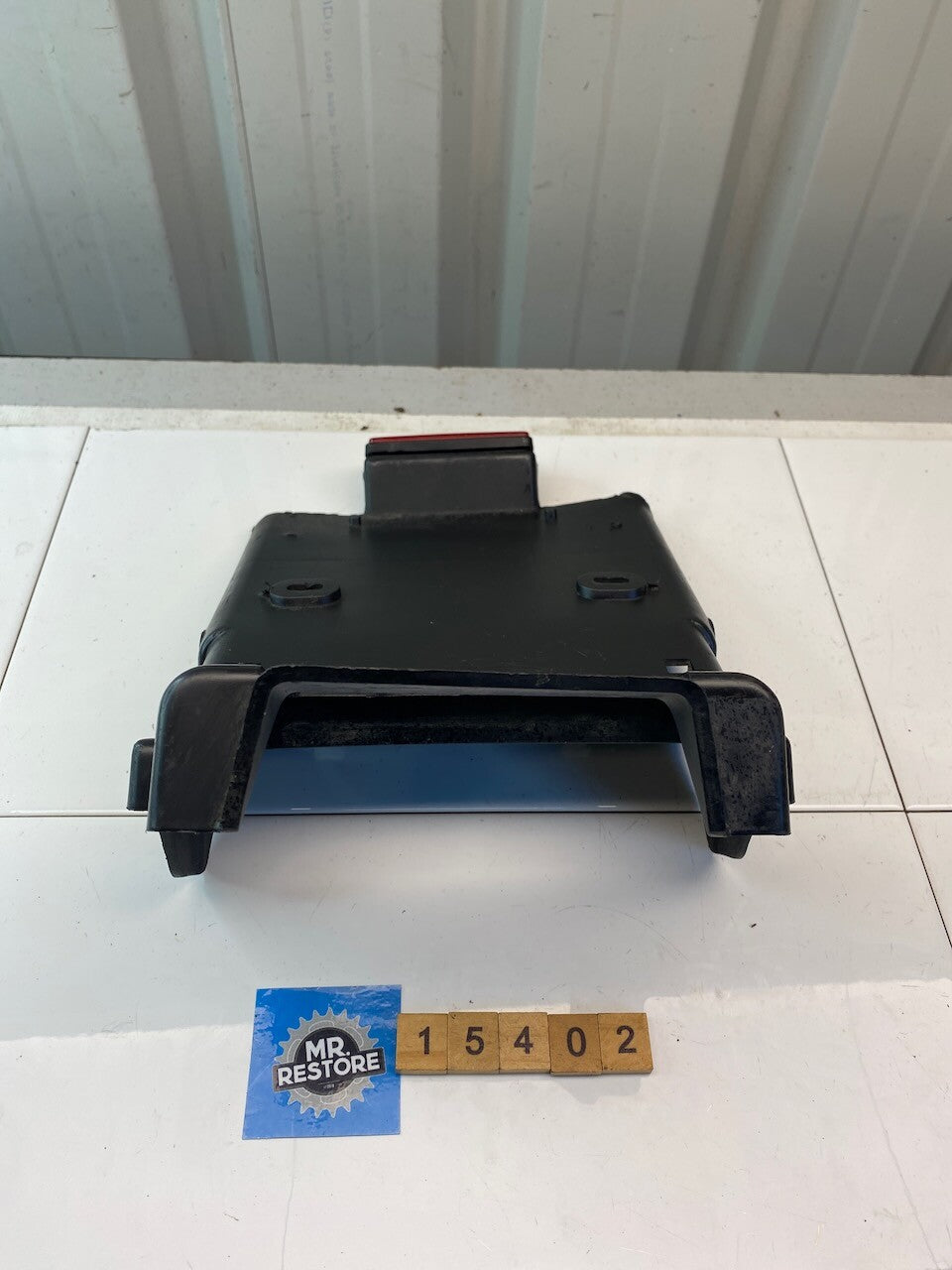 Yamaha FZR250 3LN Rear Fender Reg License Plate Holder