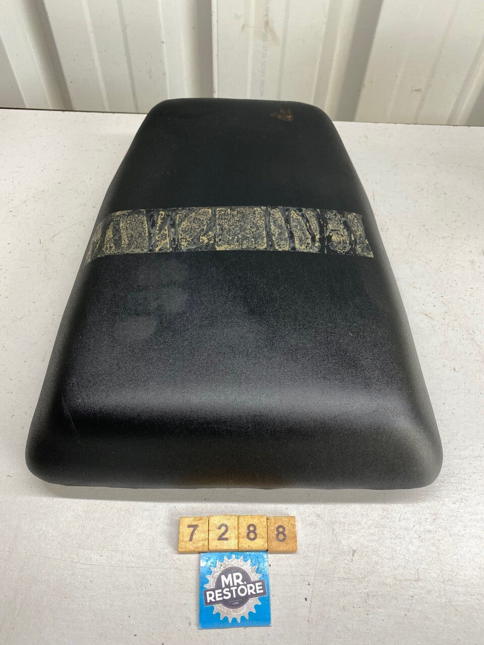 Kawasaki ZX750 ZXR750 Pillion Seat 53001-1628 1991 to 1994