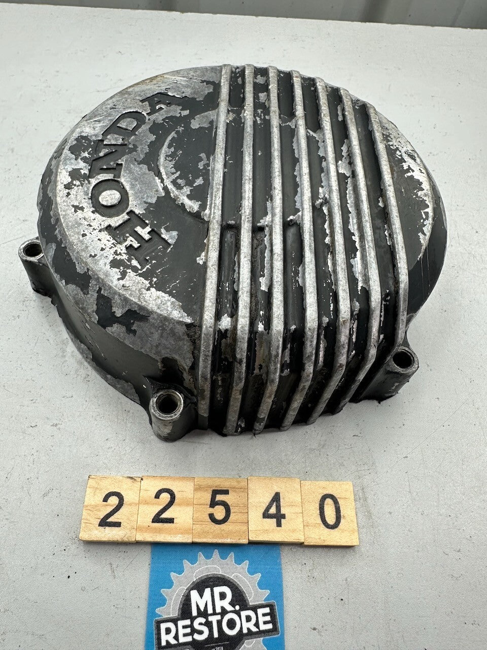 Honda VF750 VF700 Alternator Generator Cover 11631-MB2-010
