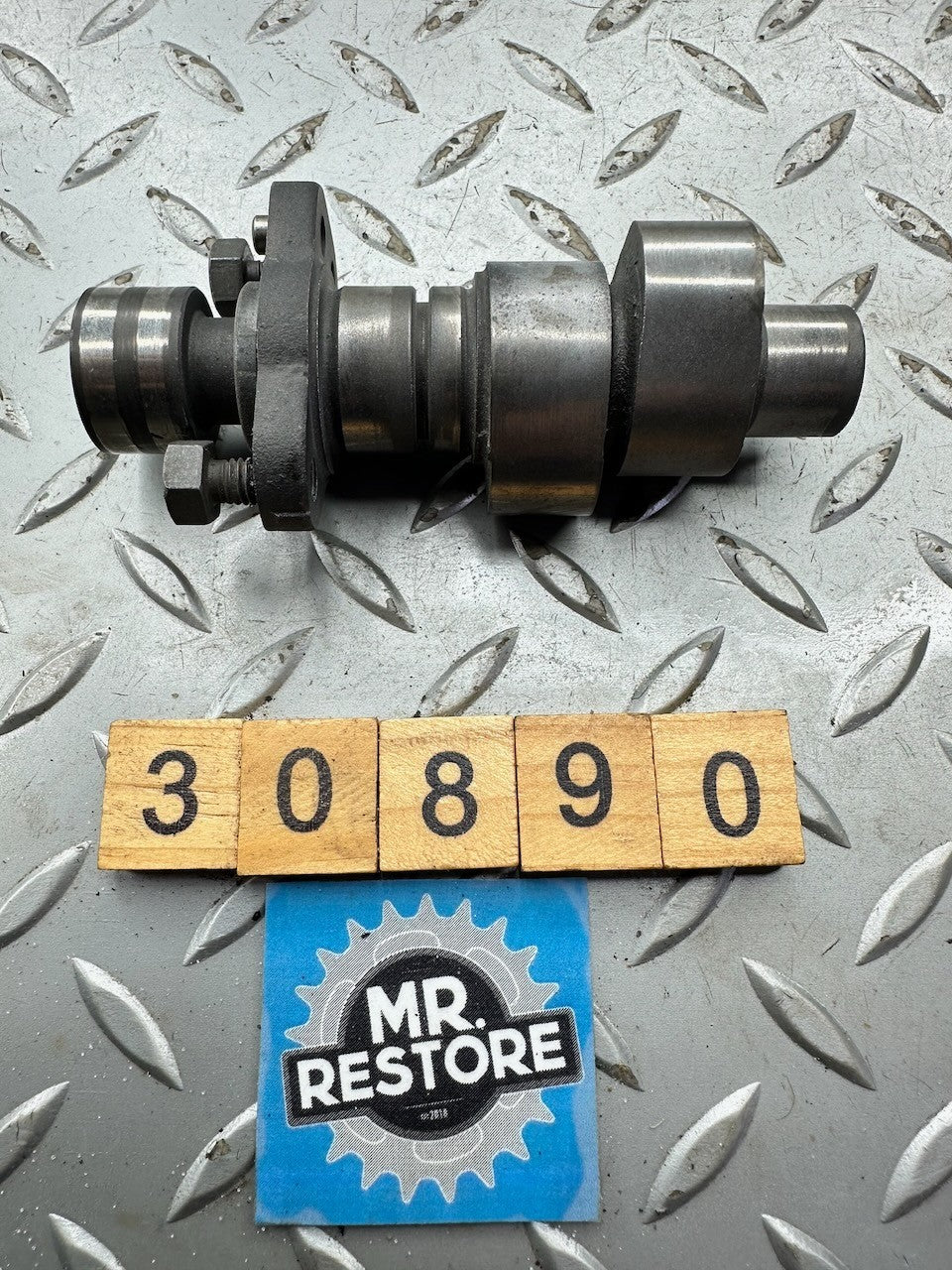 Suzuki DR250 1990-95 Camshaft 12711-15D00  12711-15D10
