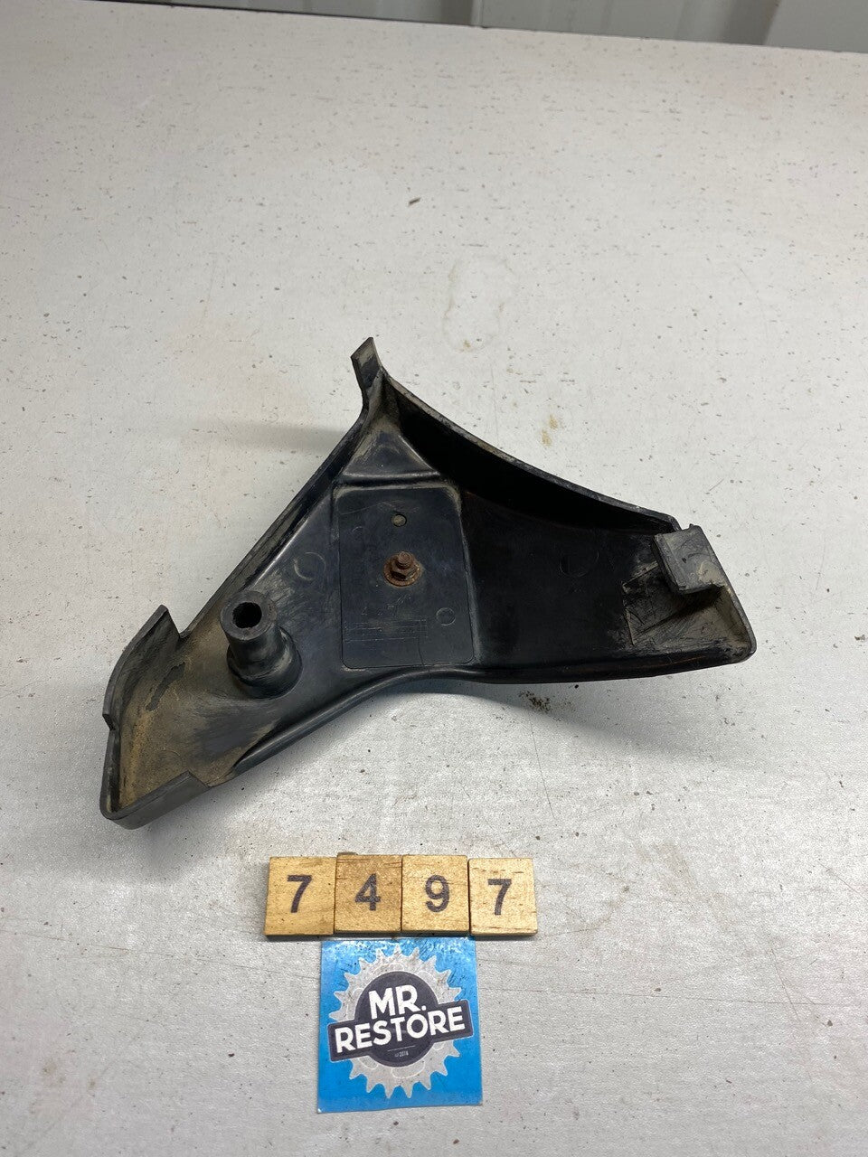 Yamaha XV750 LH Reflector Carrier Panel