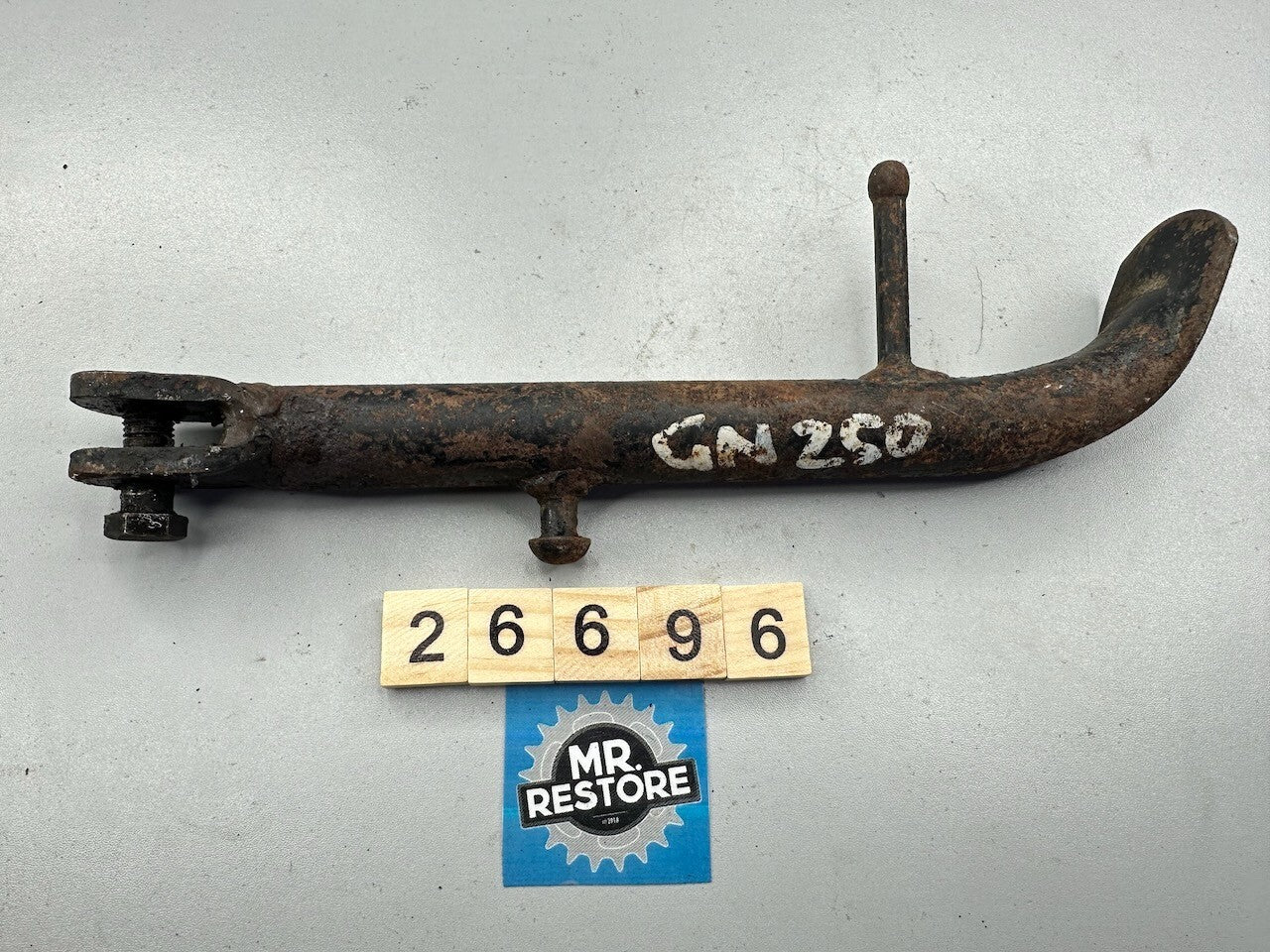 Suzuki GN250 Side Stand & Bolt