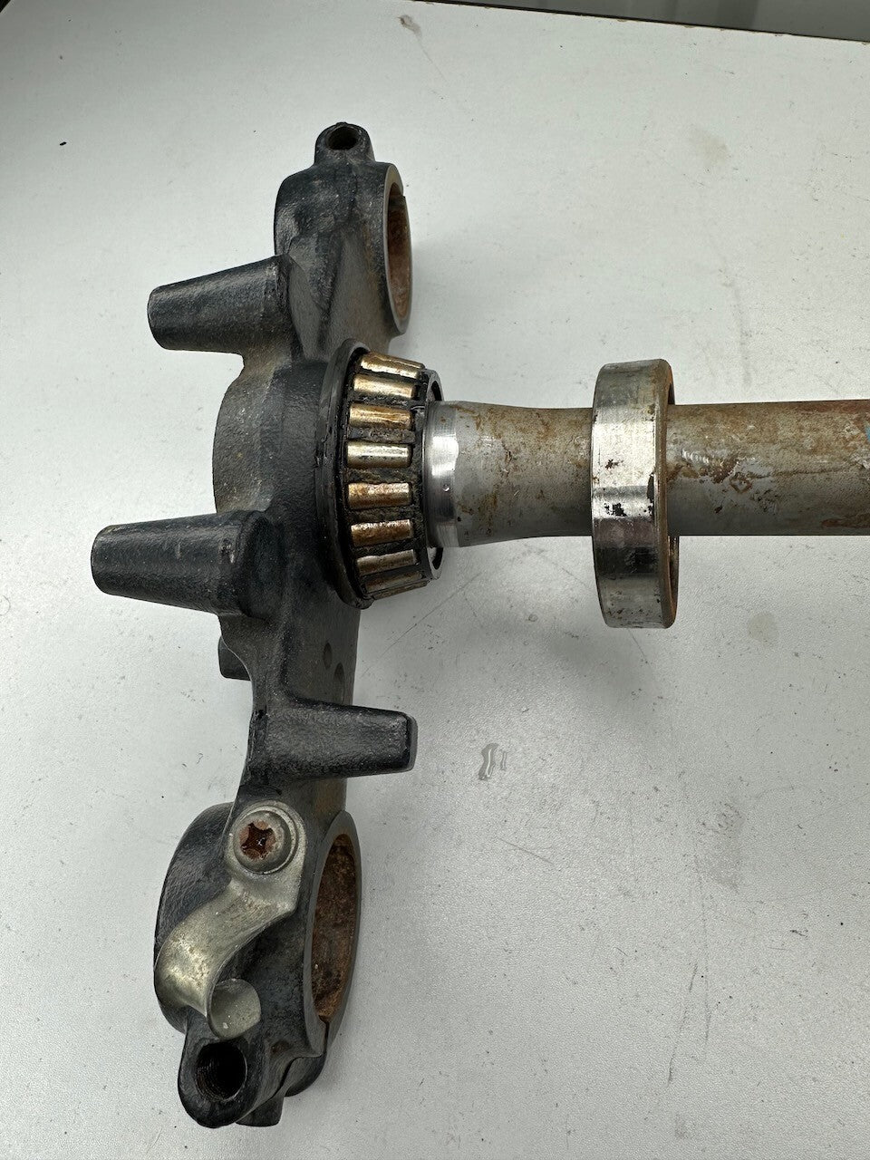 Suzuki DR200 Triple Tree Fork Clamp