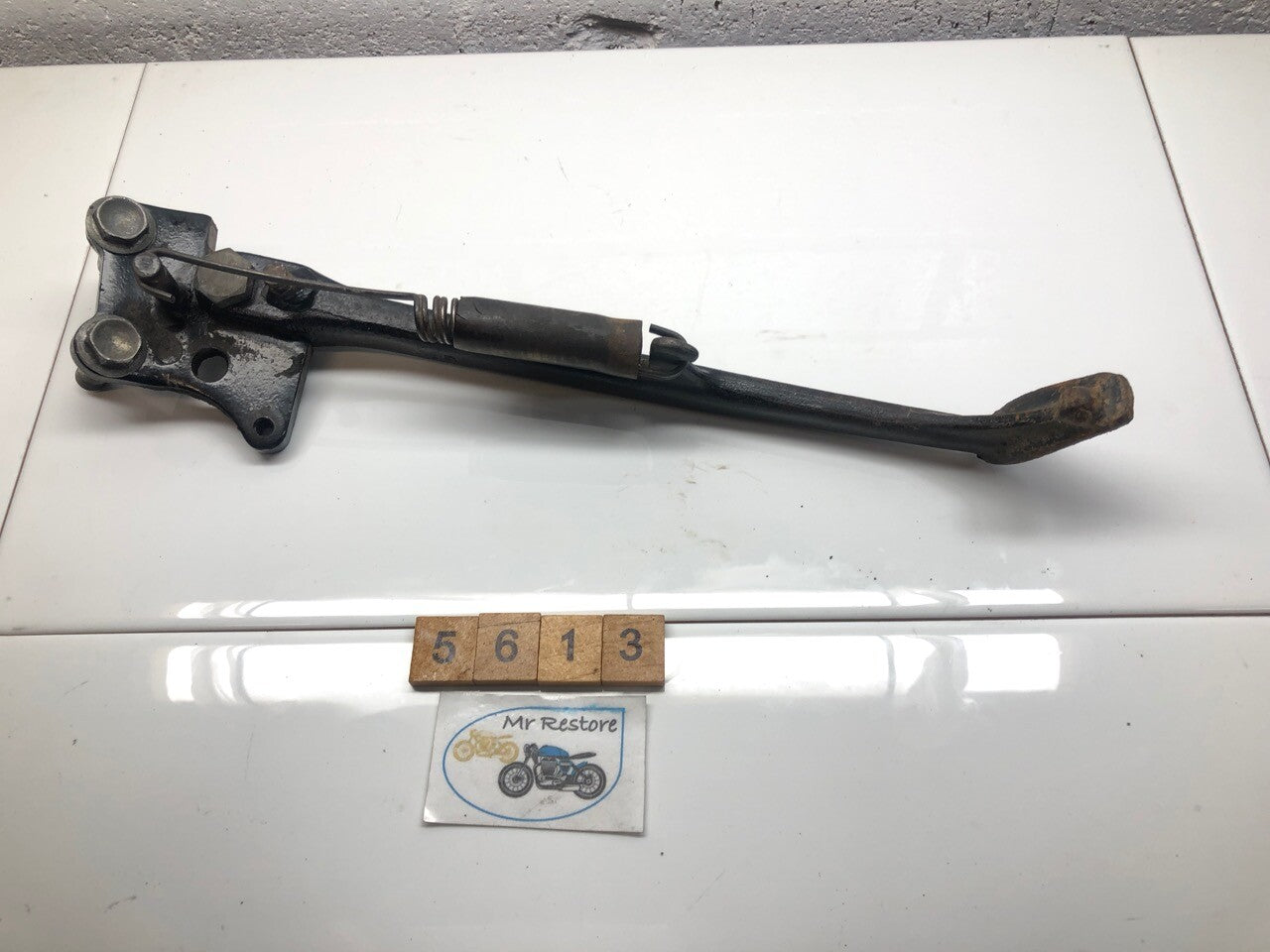 Kawasaki ZX6R ZX600 F3 1995-7 Side Stand assy & Bolts 34024-1306