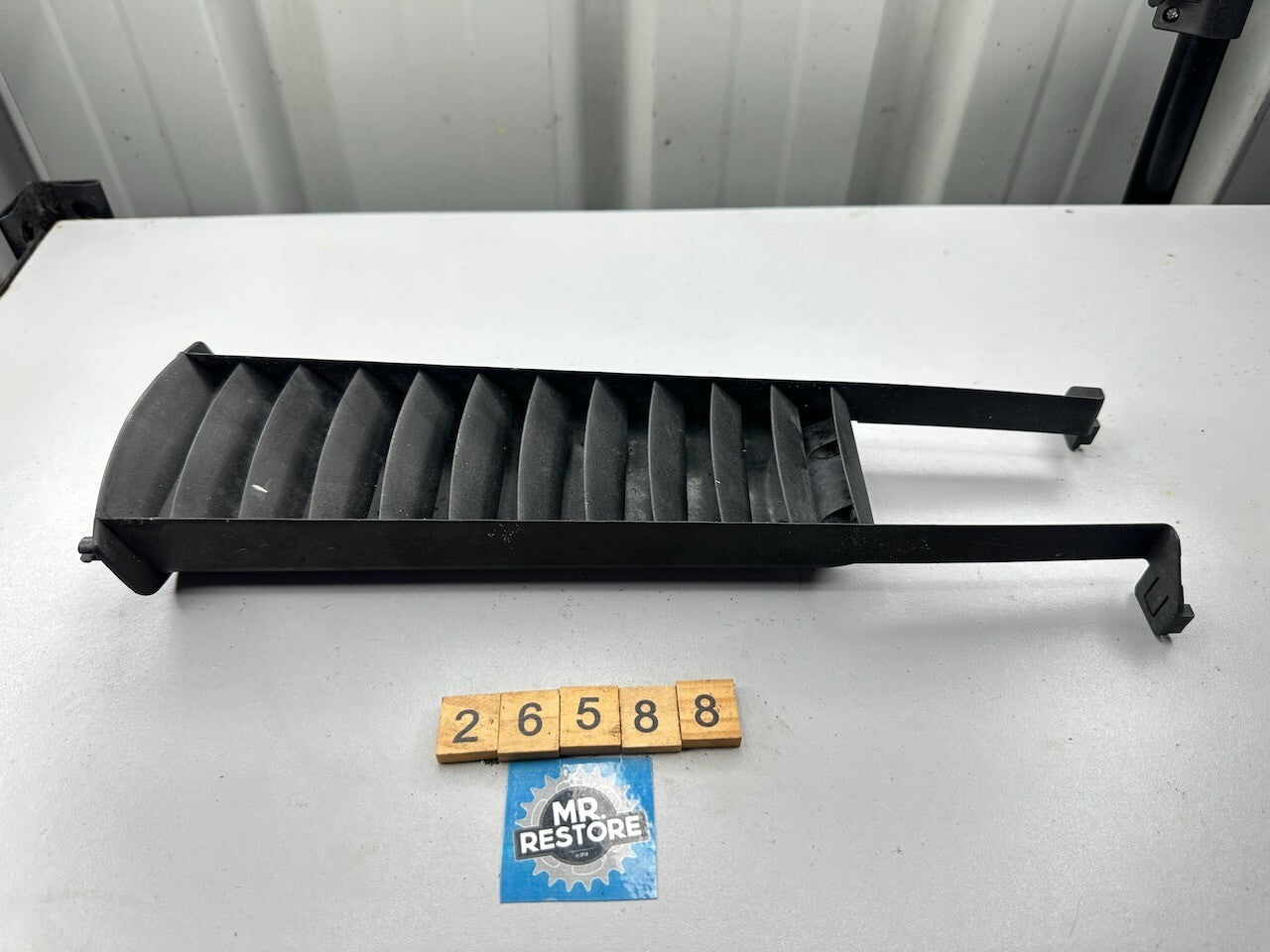 BMW K1200S Inner Fairing Centre Grill Mud Flap Cover 17117684520