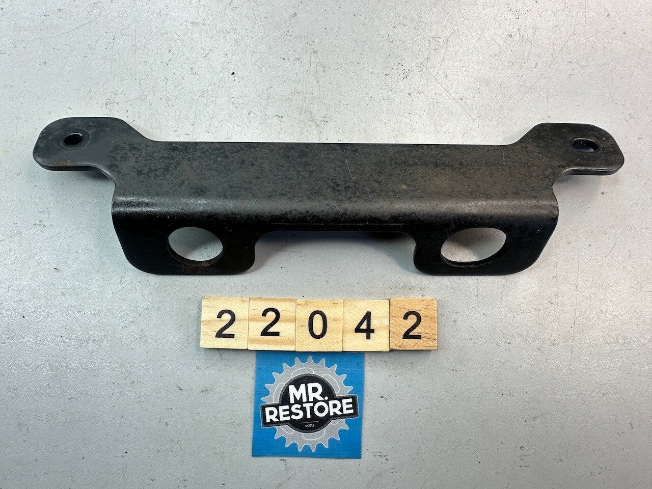 Yamaha XJ900S Diversion 1996-02 Middle Frame Stay 4KM-2117A