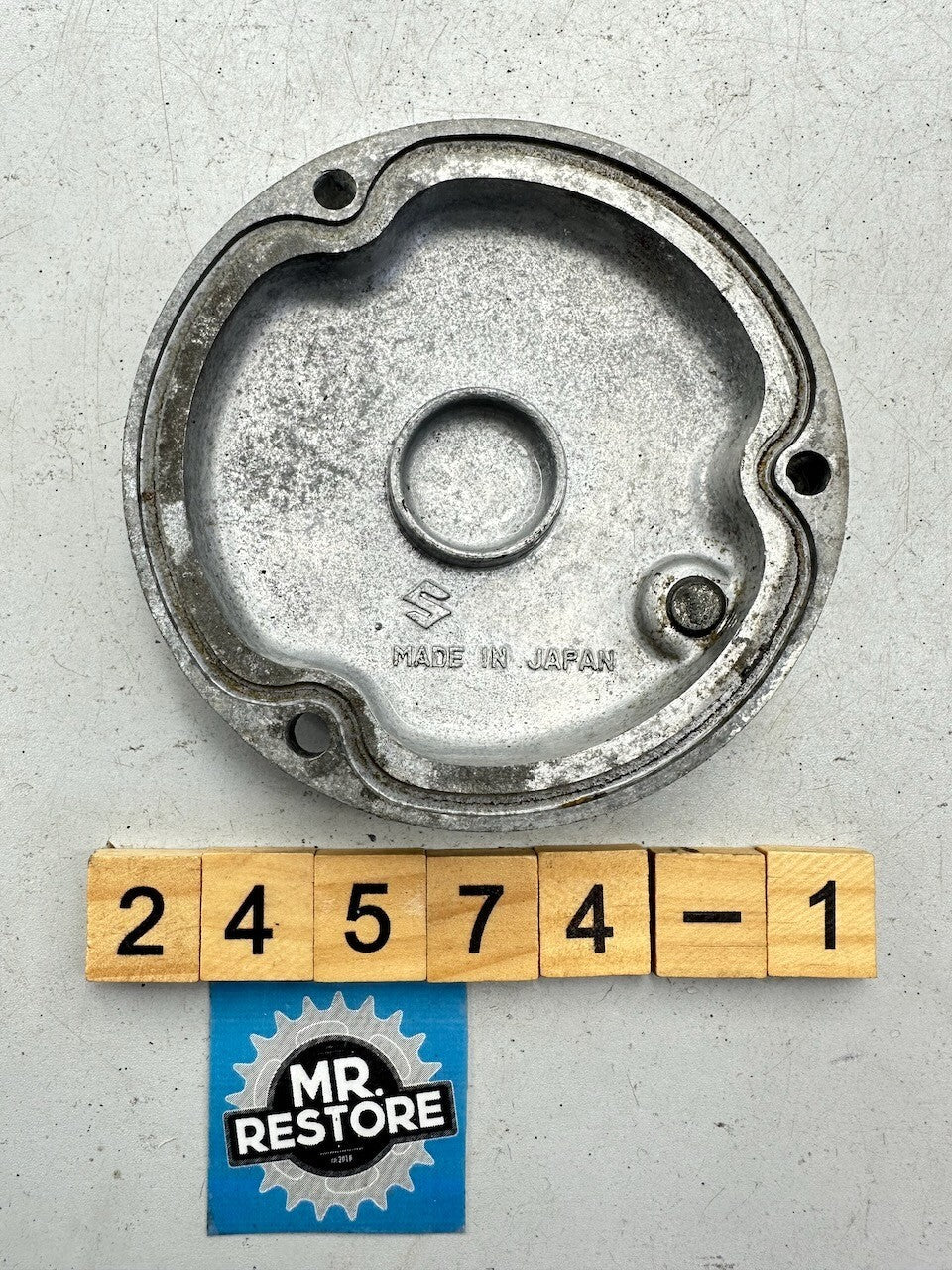 Suzuki GS750 Oil Filter Cover Cap