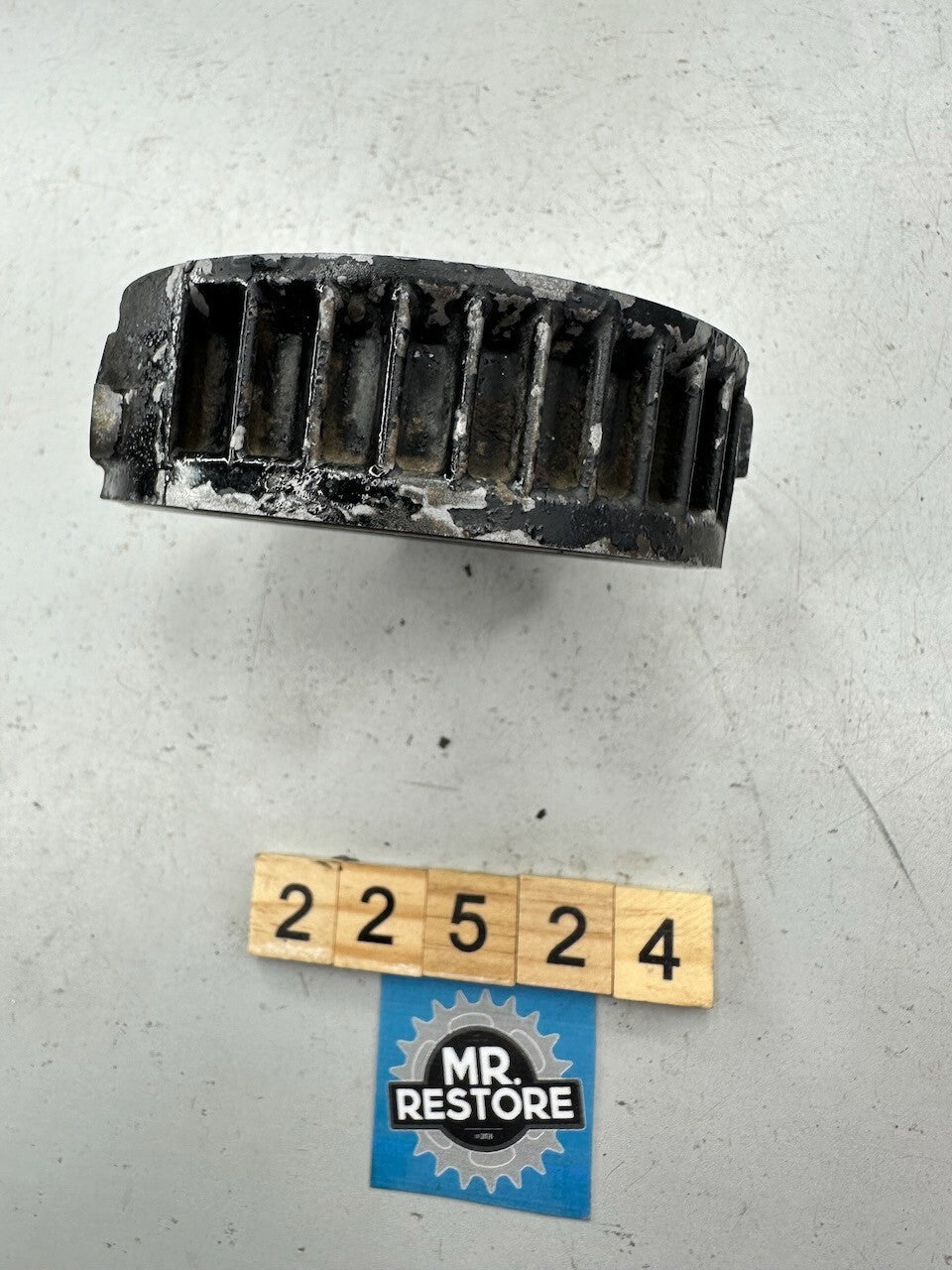 Yamaha XJ650L FZ600 FJ600 XJ900 Oil Filter Adapter Plate 4K0-13461-01