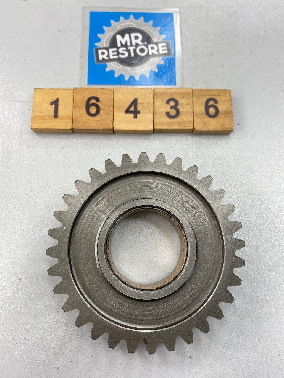Yamaha RD500LC YPVS RZ500 RZV500R Transmission 2nd Gear (32T) 47X-17221-00