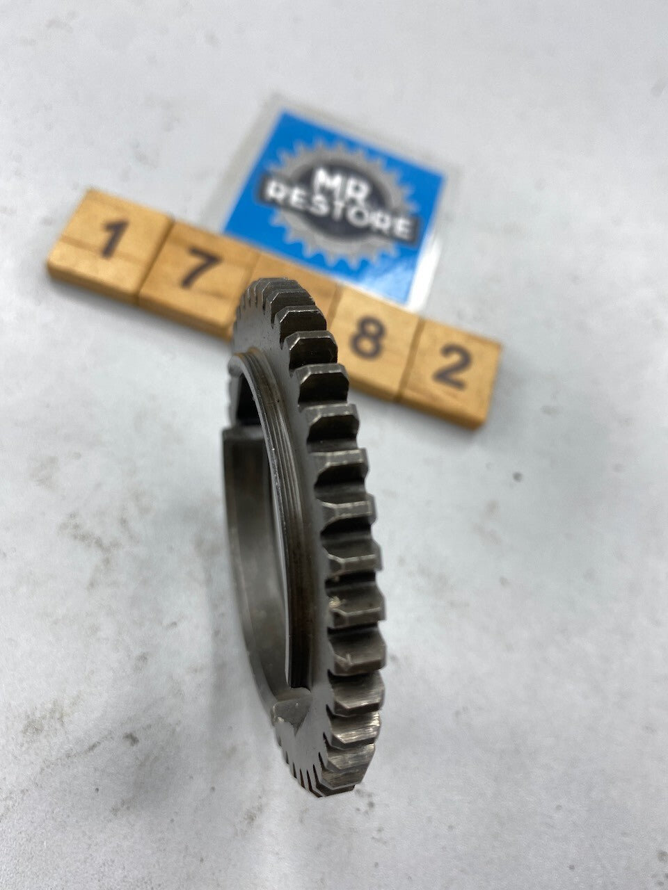 Yamaha SR500 SR400 XT500 TT500 Oil Pump Drive Gear (42T) 583-13324