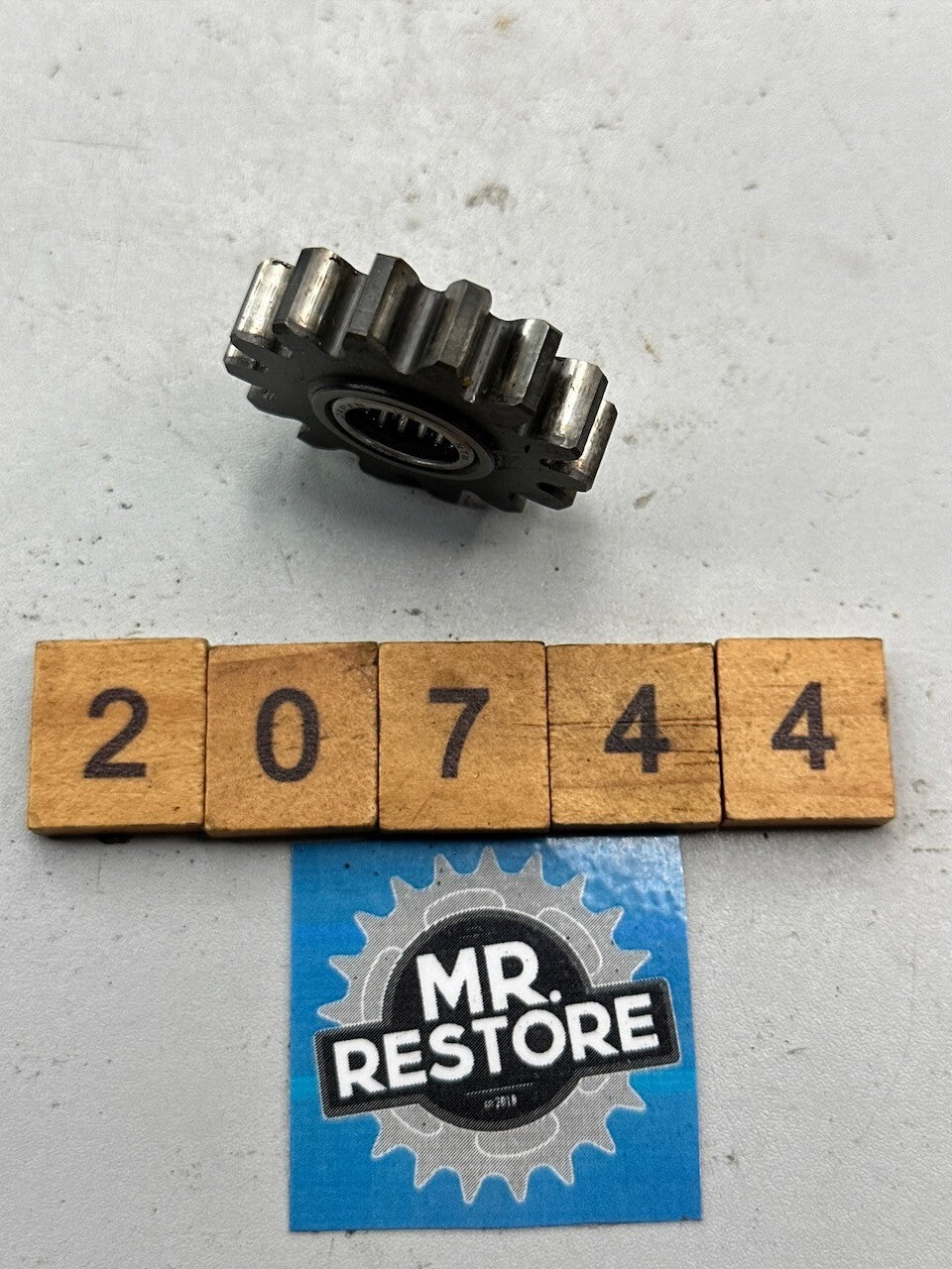 Kawasaki KDX250 Oil Pump Drive Gear & Bearing 1991-94 59051-1244
