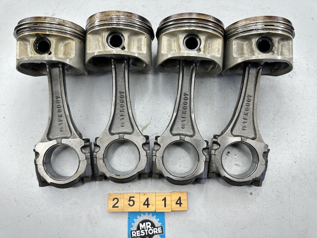 Yamaha V-Max 1200 VMX12 '85-95 Connecting Con Rod & Piston Std 76mm (set of 4)