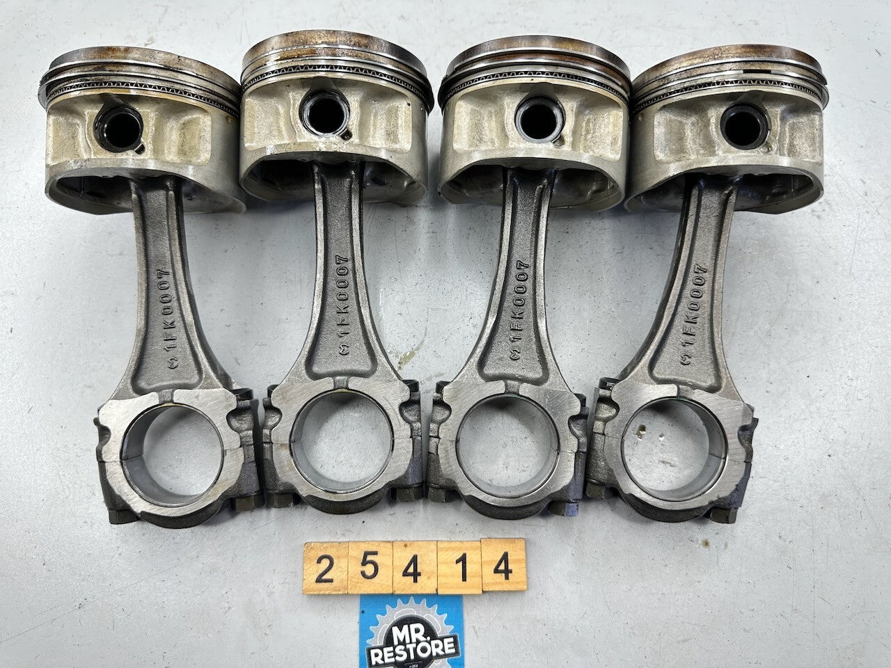 Yamaha V-Max 1200 VMX12 '85-95 Connecting Con Rod & Piston Std 76mm (set of 4)