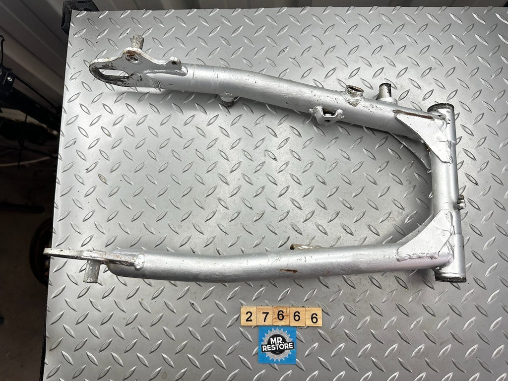 Yamaha TY250 1974 & 1977 Swingarm 493-22110-02-35