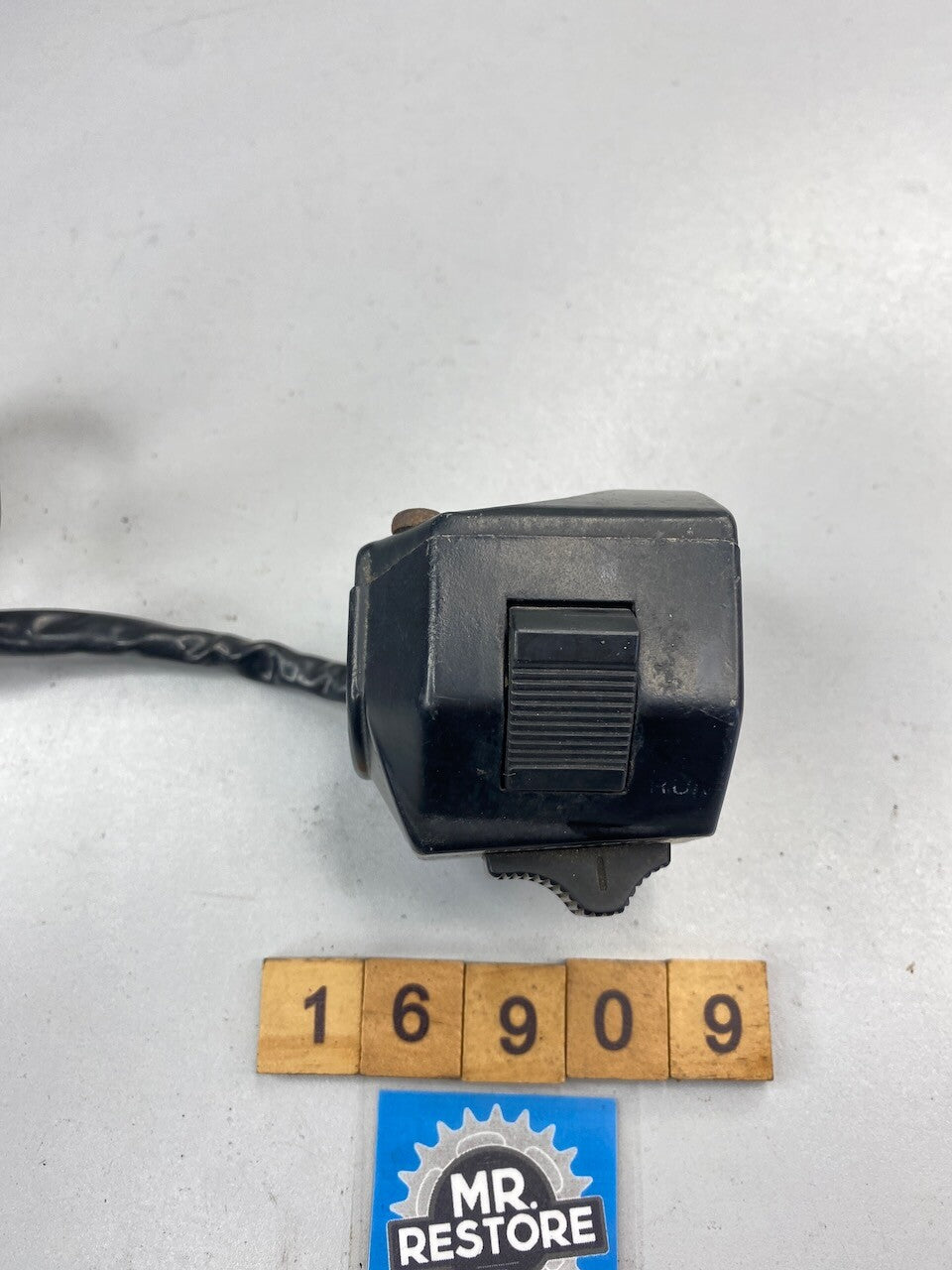Yamaha RZ350 RZ250 RD250 RD350 YPVS R/H Handlebar Switch OEM 29L-83975-00
