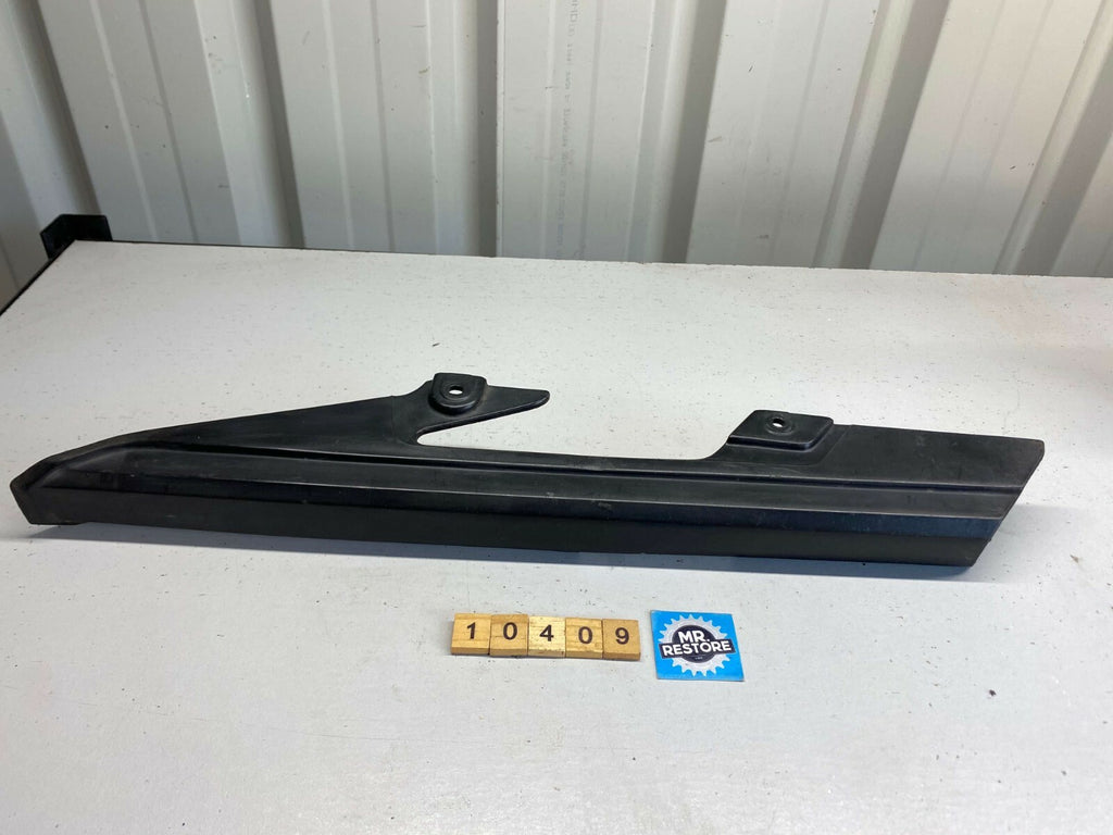 Kawasaki ZR750F ZXR600 ZX600 ZX636 Chain Guard 36014-1196