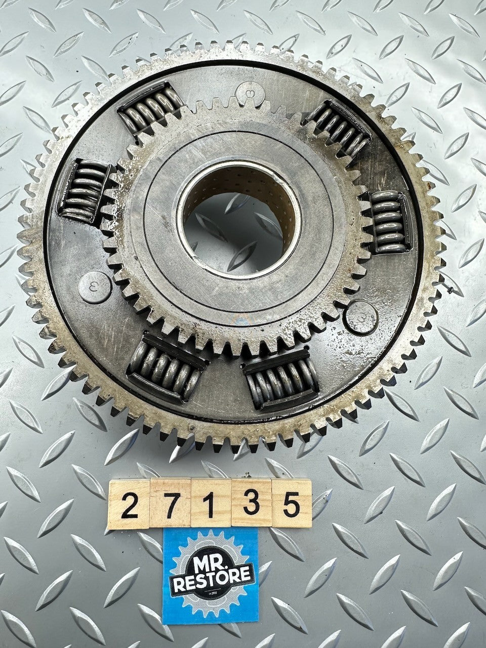 Kawasaki ZR250 Balius ZX250 ZXR250 Clutch Basket 13095-1249