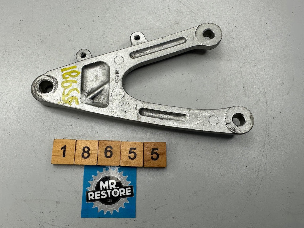 Yamaha YZF1000 R1 2004-08 L/H Footrest Bracket