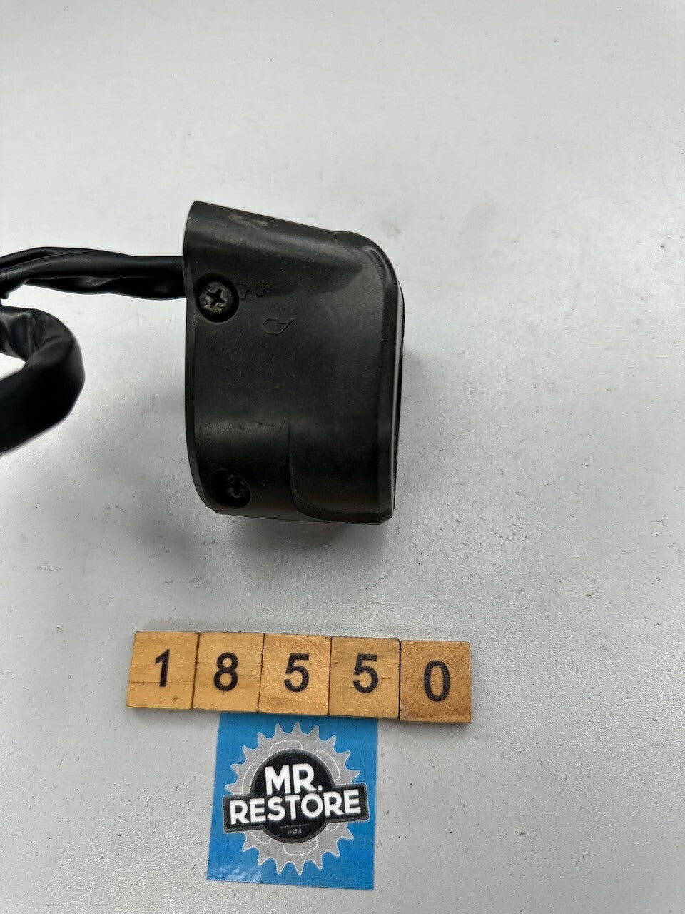 Kawasaki Z1000 ZR1000 Z750 ZR750 ER650 R/H Handlebar Switch 46091-1891