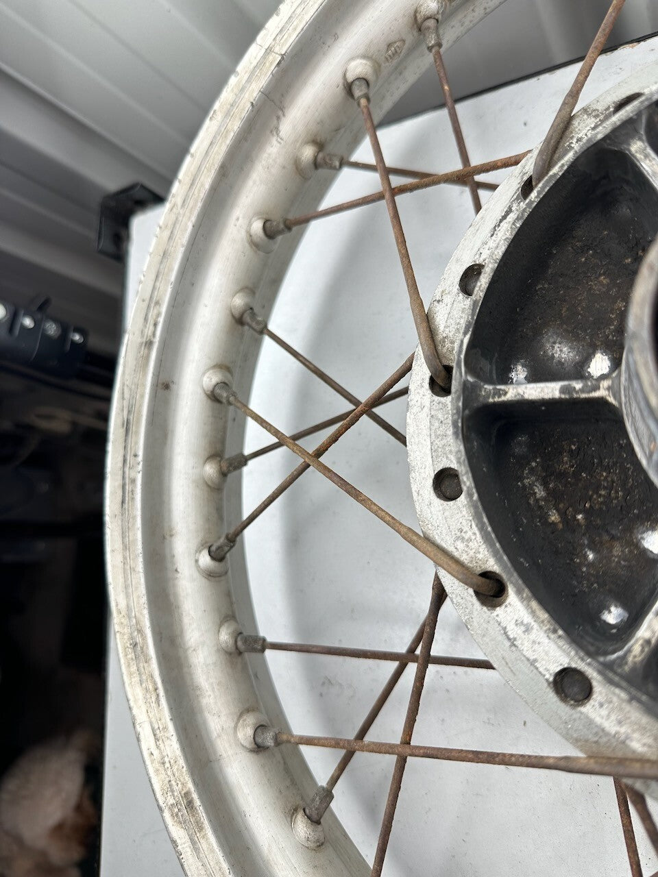 Honda XL350 OEM D.I.D Rear Wheel 18 x 2.15