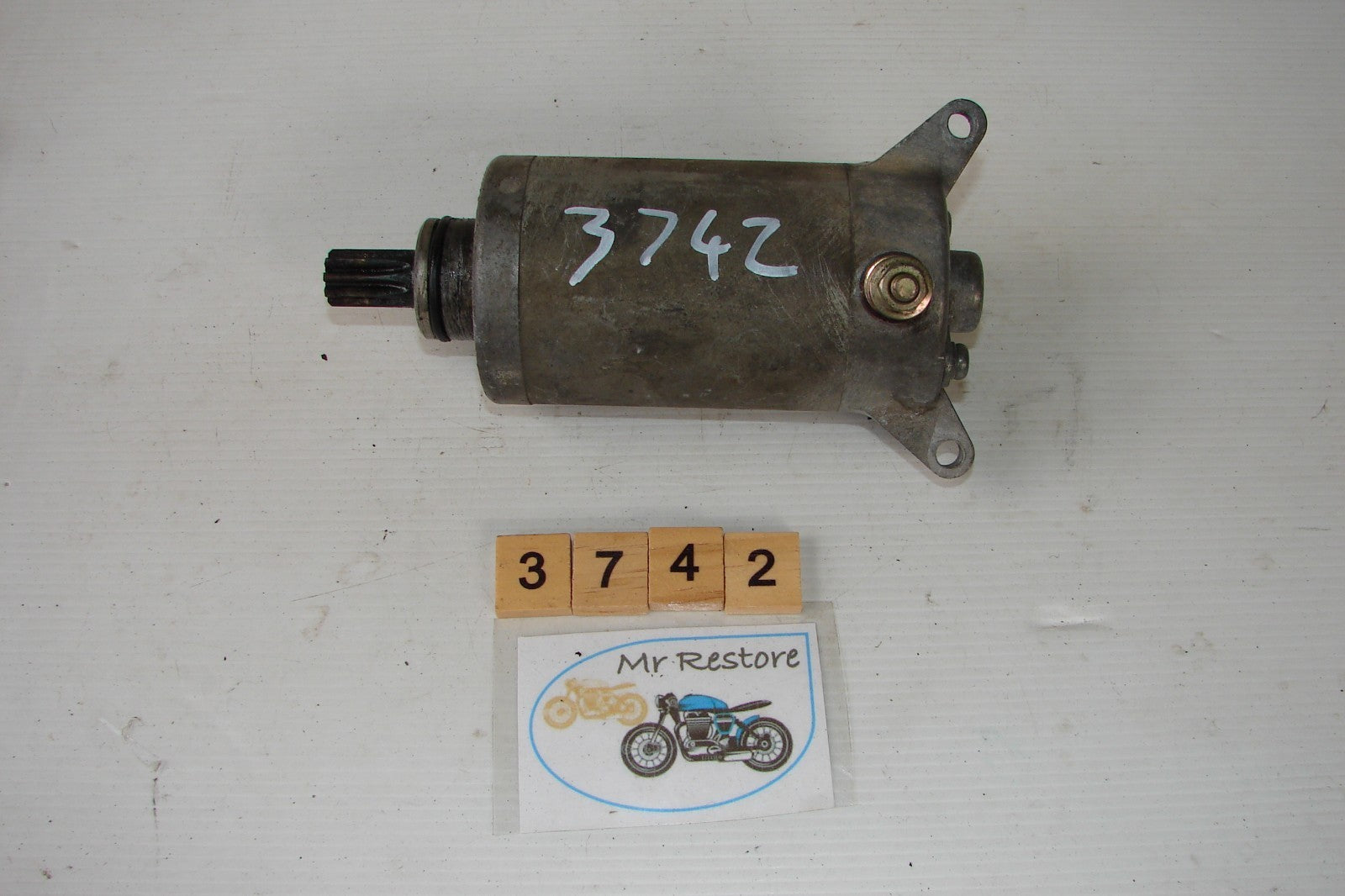 Yamaha FZR250 1987 Starter Motor OEM 2KR-81800-60 - Tested