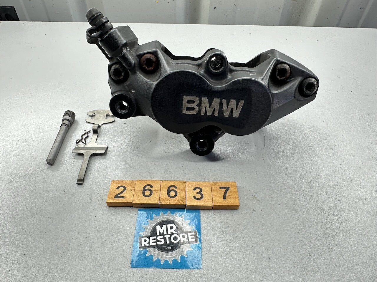 BMW K1200S 03-08 R1200RT R1200S R1100S R1150GS Front Left Brake Caliper (tested)