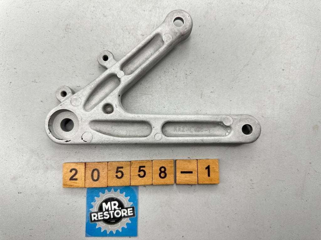 Honda CBR250RR MC22 L/H Footrest Foot Peg Bracket OEM 50700-KAZ