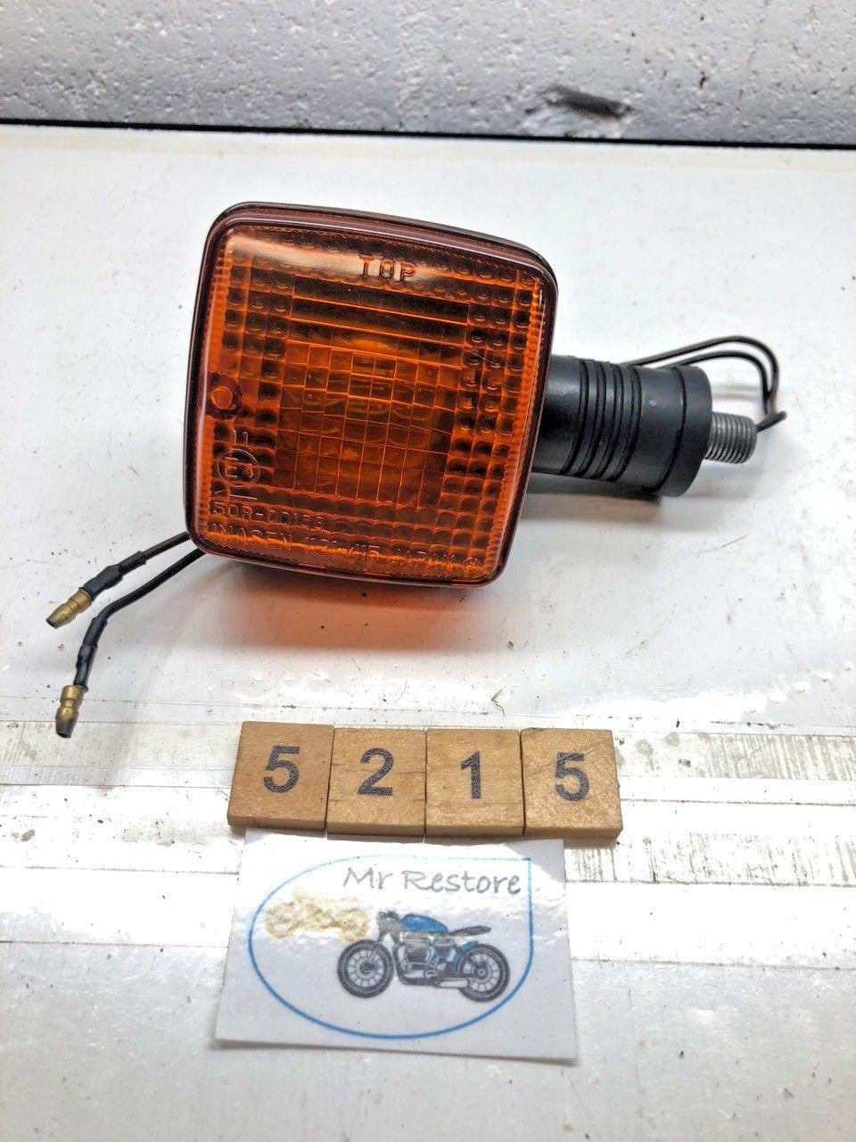 Yamaha TDR 250 XT 600 OEM Rear Left Indicator