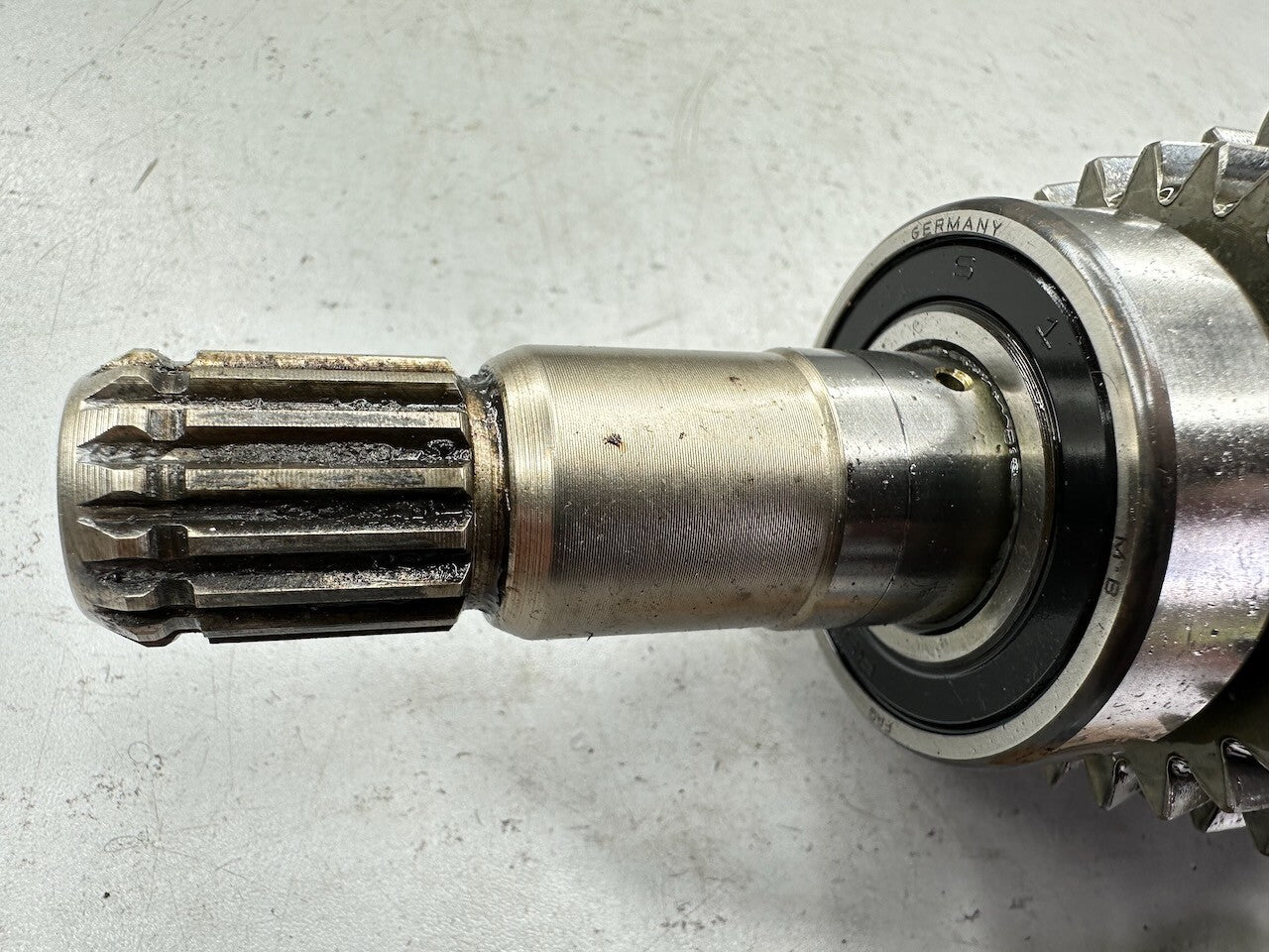 BMW R1100GS R1100R R850R R1100RS R1100RT R850RT Transmission Output Shaft & Gear